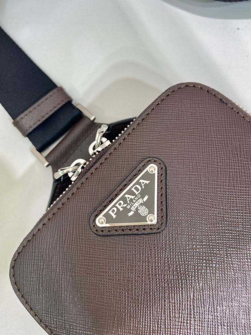Pra*a waist chest packs